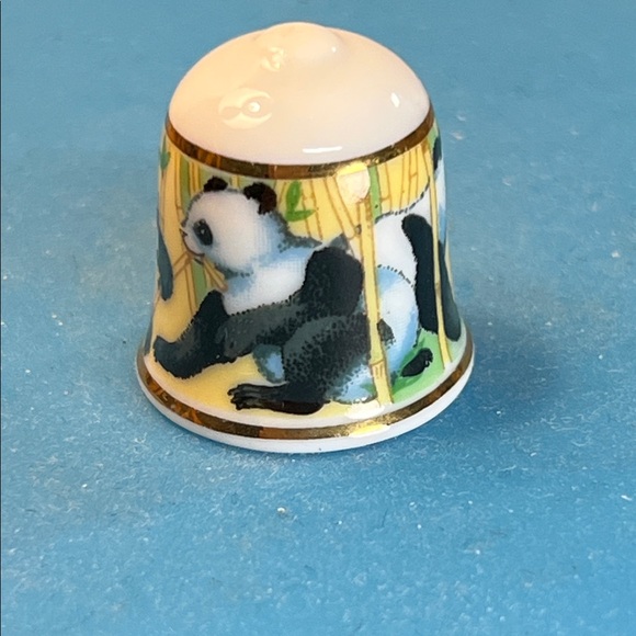 Panda Porcelain Thimble - Picture 2 of 6